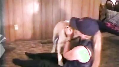 Animal cross porn: porn loves zoo