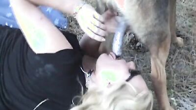 Zoo porn girls: accidental bestiality porn