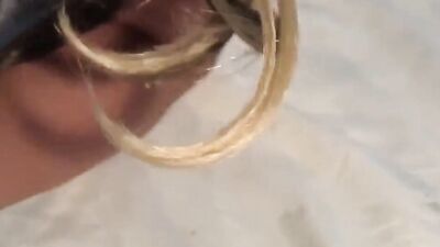 Teen zoo porn: dog french kissing girl