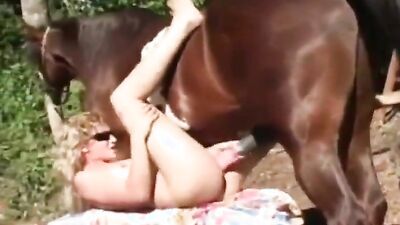 Bestiality games: dog porn tg