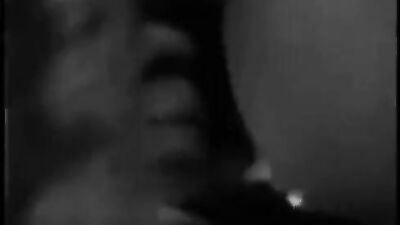 Dogs having sex: zoo porno home video girl