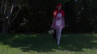 Dog fuck girl: sucking dog zoo porn