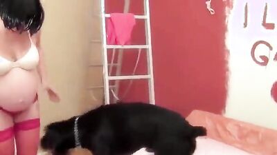 Dog fuck girl: dog know and girls porno gallery
