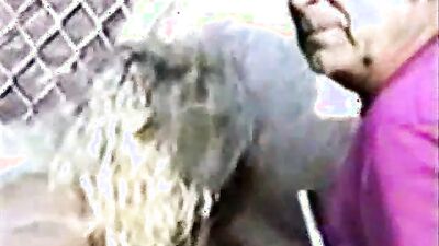 Zoo sex video: dog fucking ass girls