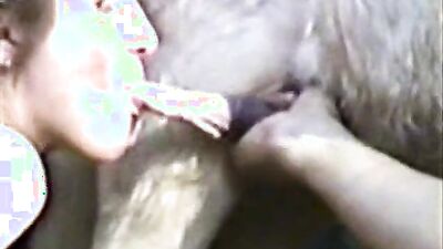 Zoo sex video: dog fucking ass girls