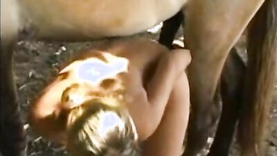 Zoo porno video: zoo dog fucking girls