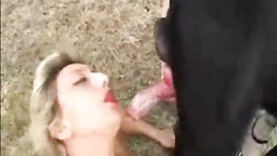 Dogs having sex: girl fucked by dog reaction