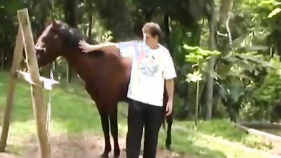 Zoo porno video: dog sex maria rose