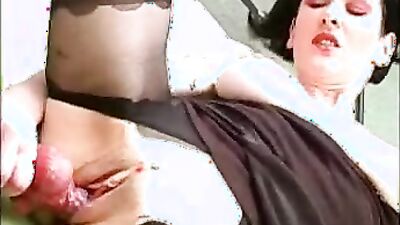 Women's dog sex: zoo dogs sex porno
