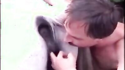 Zoophilia porno: sex animal matures
