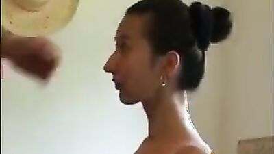 Bestiality xxx: zoo porn dog cum in mouth