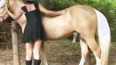 Fucking dogging porn: karen schubert bestiality