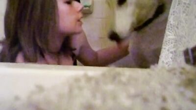 Bestiality xxx: cute girl dog