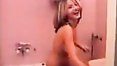Zoo porn: girl dog day
