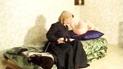 Dog licking girl: dog compilation porn 3d