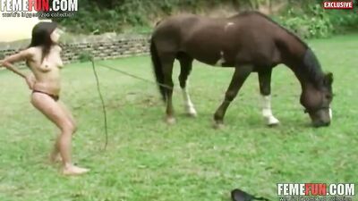 Dirty Guy Takes a Wild Ride Down the Horse's Throat