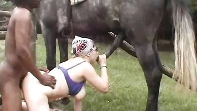 Slutty Bitch Loves Unconventional Pleasure: Fucking Horse