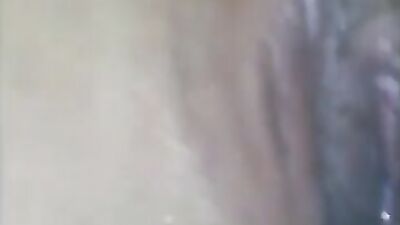 Fly drowing in pussy juice