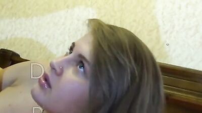 Teen loves to suck