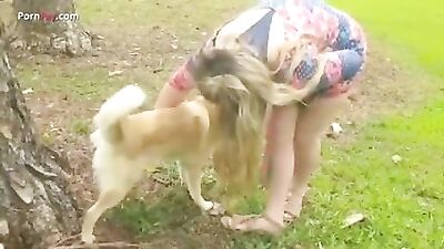 girl drink every drops of Dog pee for health benefits..