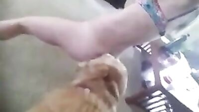 Teen with amazing ass licked