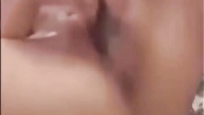 Sticking the eels head hard in the pussy and masturbating and