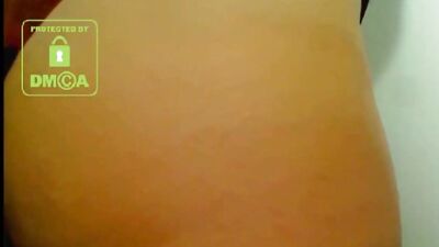 Latina on Chaturbate gets licked and tries sucking dog