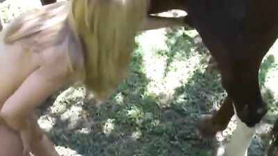 Leticia & Horse LeticiaXXX