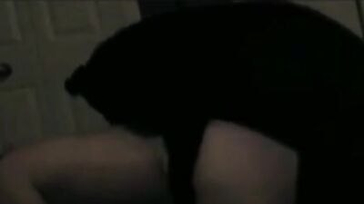 Mi chica folla con nuestro animal