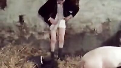 Horny old man and farmsex