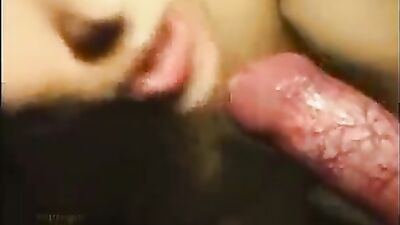 sucks
