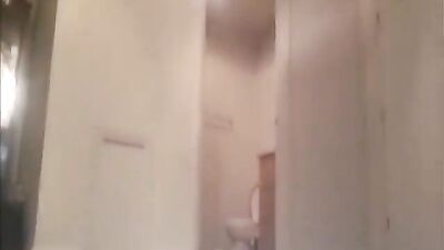 Amateur Threesome