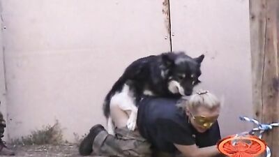 Sultry Pet Teases with Her Mouth, Takes Daddys Hot Cum