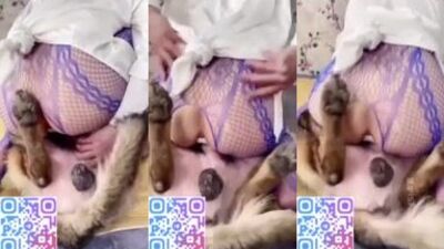 dog cuming inside this Chinese lady
