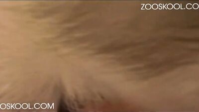 MEN, DOGS & LESBIANS - Vanessas Wild Threesome!