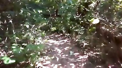 En foret avec les 2 peperes