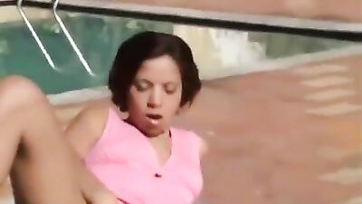 BIG BOOTY ZOOPHILE LETS HOT DOG FUCK HER BIG TIME