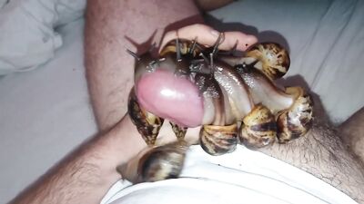 Girls First Snail Slobber Facial