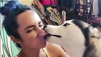 Kinky Hot Mom Gives Naughty Dog a Deepthroat Blowjob