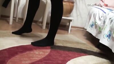 Sofya Takes It From The Dogs In Amateur Zoo Threesome