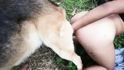 Latinas Get Raunchy In The Woods