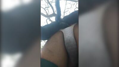 perro en celo le mete la verga y bolas a este culo caliente con todo