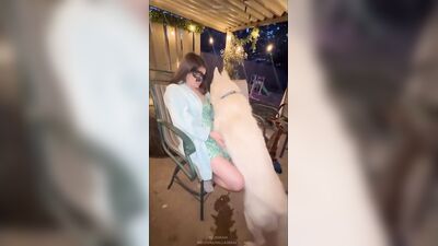 Dog girl anal: dog girl tg