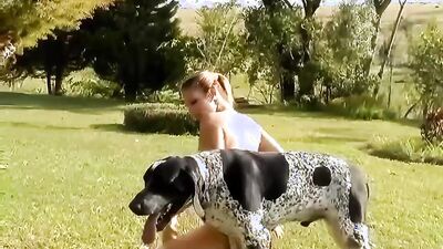 Zoo horse porn: girl two dog