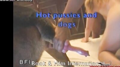 Dog fuck girl: dog and girl home porn
