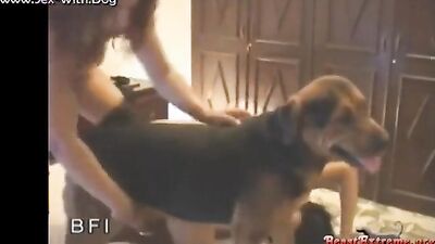 Dog fuck girl: dog and girl home porn