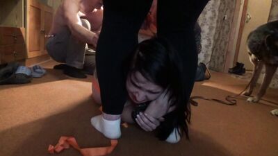Bestiality: dog face fucking girl